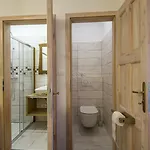 Oh & Guest house 3*