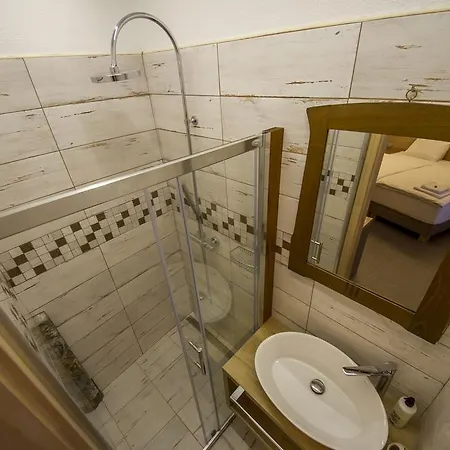 Guest house Oh & 3*