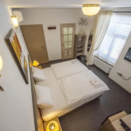 Oh & Guest house 3*