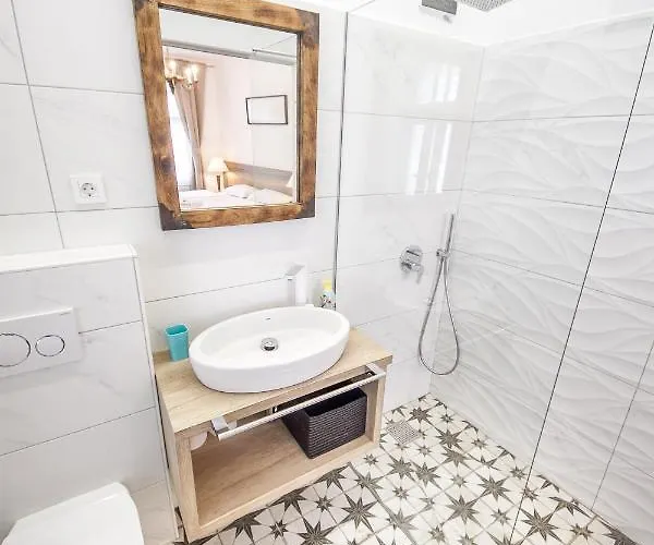 Oh & Vendégház Ljubljana